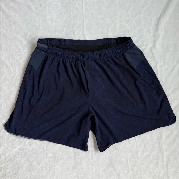 lululemon Surge Short 6” Liner Reflective Running Shorts with pocket - Picture 1 of 5